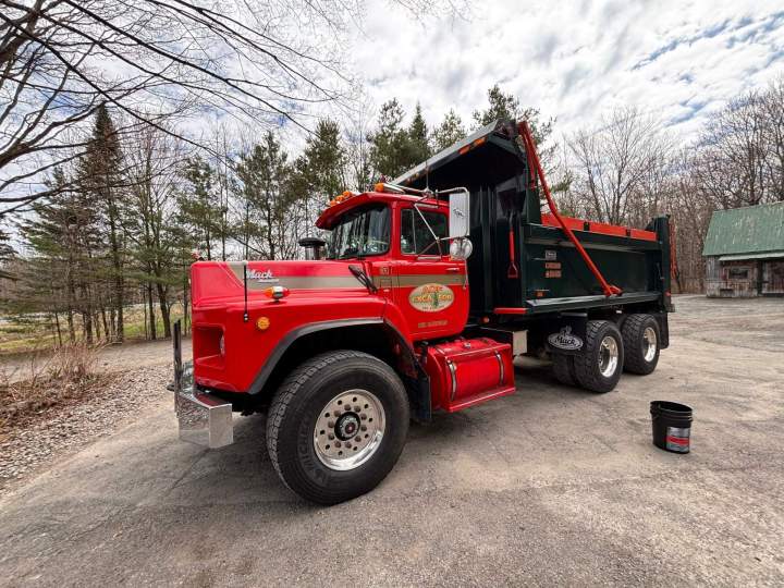 Personnalisation de camions Saint Hyacinthe